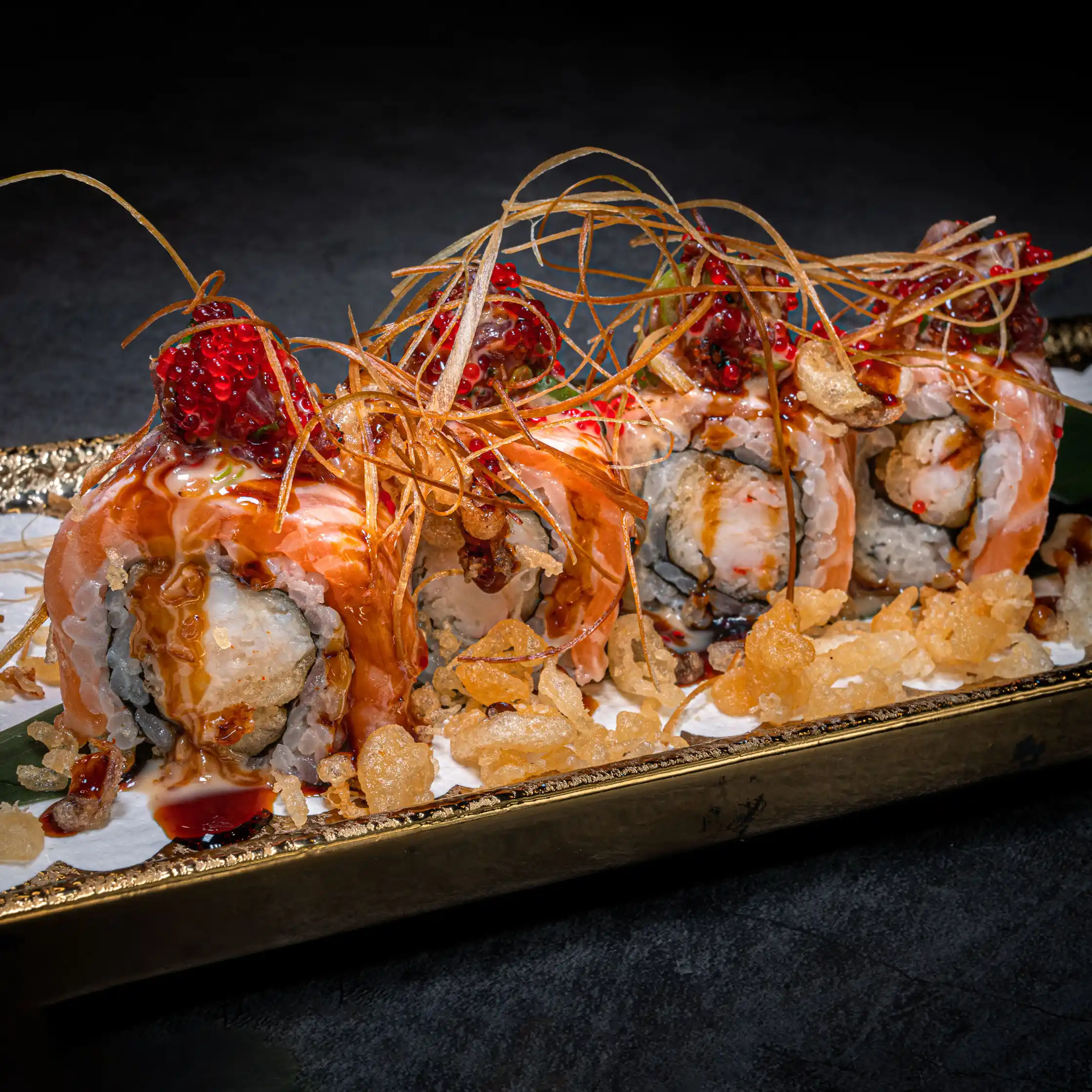 SPICY HOT LADY ROLL